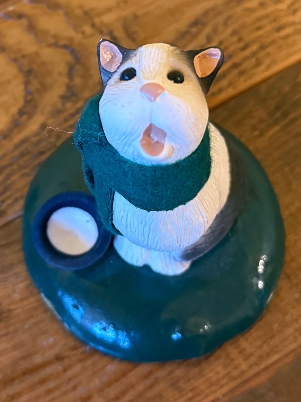 Cat with Green Scarf and Milk Bowl - Byers' Choice The Carolers Collection